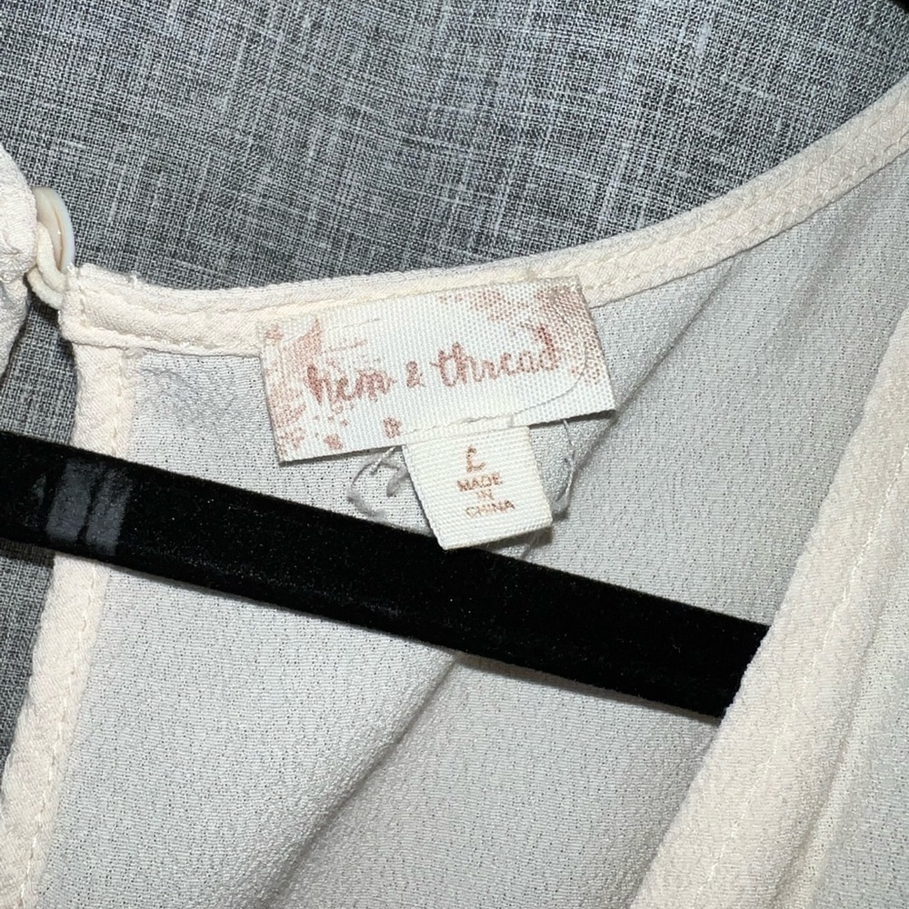 Hem & Thread Romper large - Picture 2 of 6